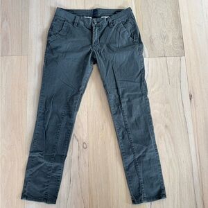 Jag Jeans Low Rise Slim Leg Size 12